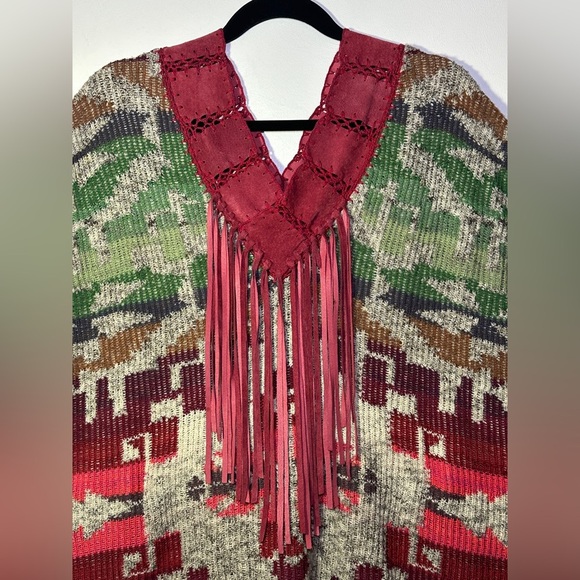 Cecilia Prado Multicolor Boho Aztec snap Kimono with Fringe - Picture 4 of 7